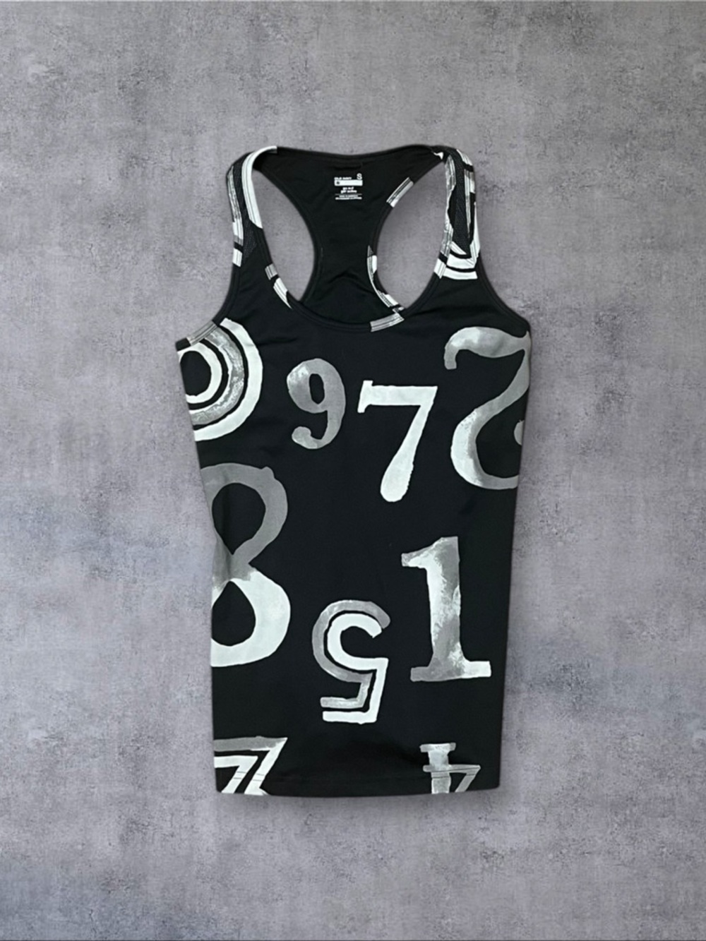 Old Navy Numbers Pattern Athletic Built-In Sports Bra Racerback Workout Tank Top